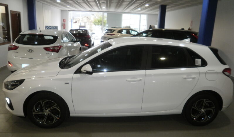 HYUNDAI I30 TGDI 120cv Hybrido 48v  (Nuevo modelo) lleno