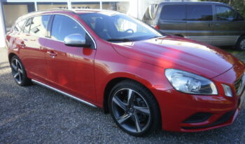 VOLVO V60 D5 AWD R-Desing  Aut. 215cv lleno