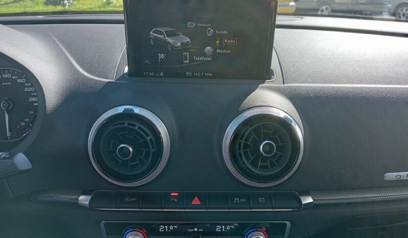 AUDI A3 Sportback 30 g-tron Design S tronic 96kW lleno