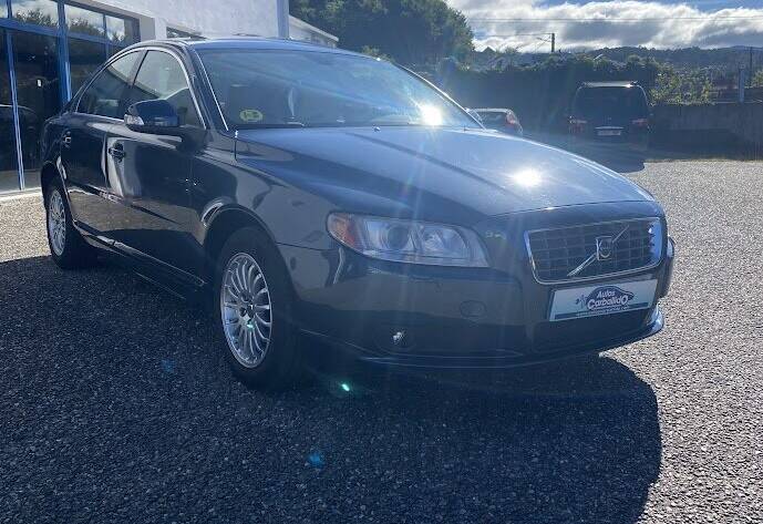 Volvo S80 frontal lateral
