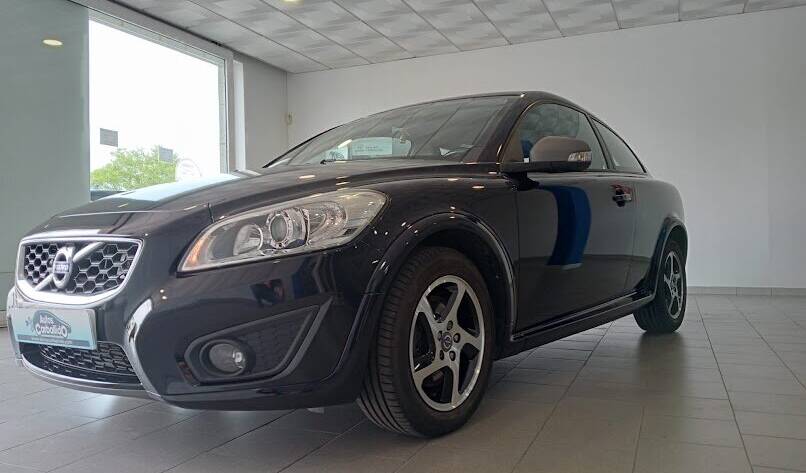 Volvo c30 esquina izquierda