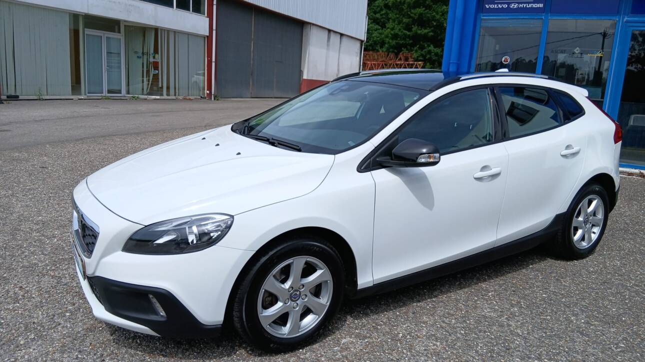 VOLVO V40 CROSS COUNTRY 2.0 D2 KINETIC
